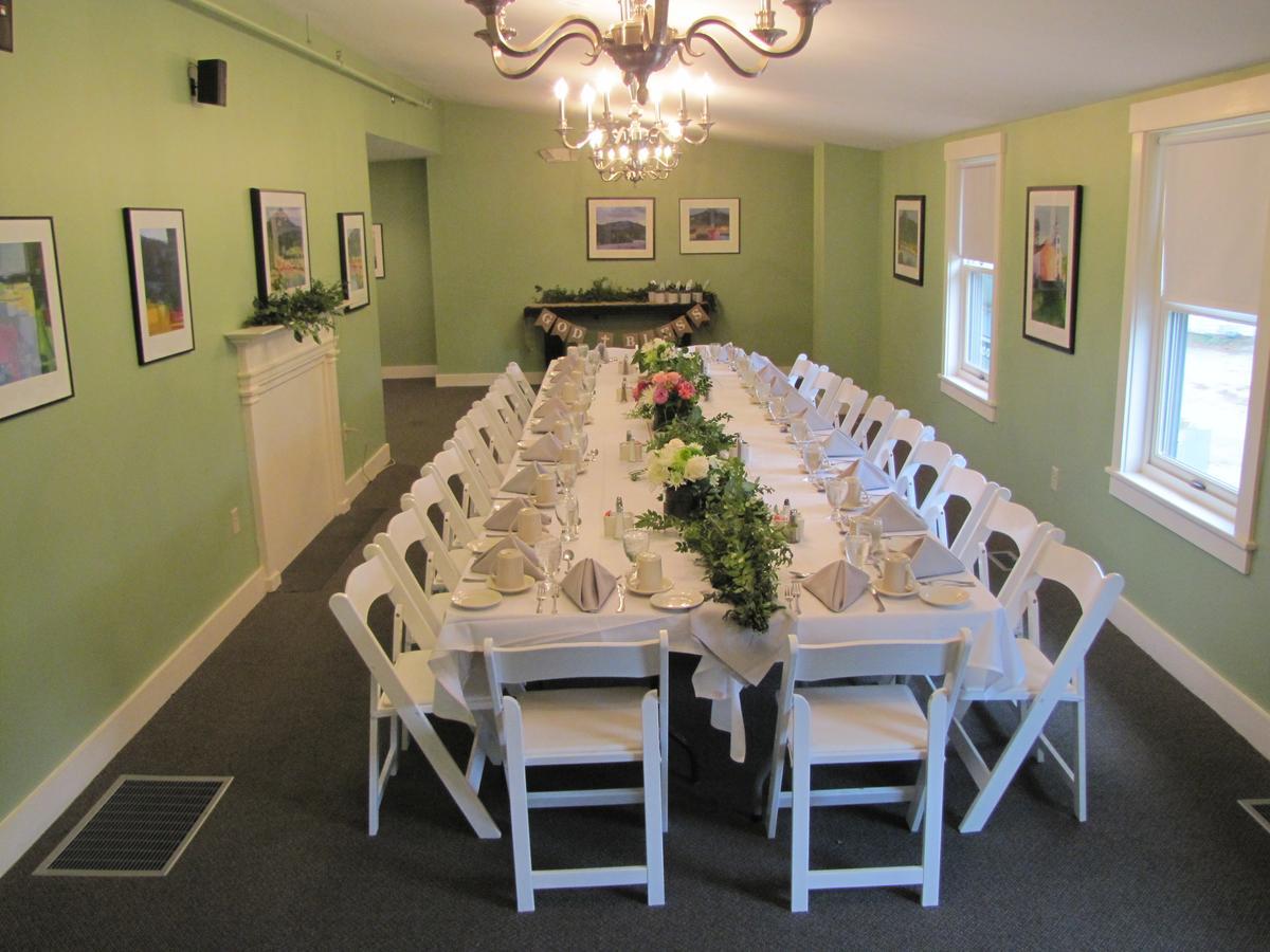 Woodbound Inn Rindge Dış mekan fotoğraf